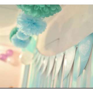 Tissue Pom Pom
