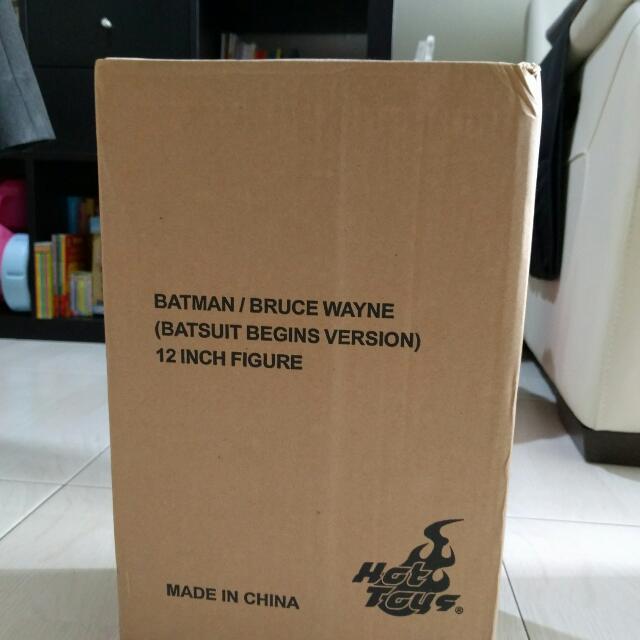 Hot Toys Batman Begins Batman/Bruce Wayne Version Stgcc Exclusive (Category: Toy Figures) located in Singapore. Submitted by rarehawk.aeaddb (Listing ID 41417606, Image 1). Description: .