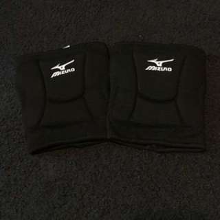 Mizuno Volleyball Knee Pads