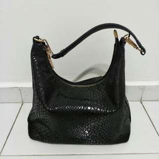 Fashion Black Handbag
