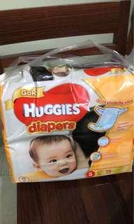 Gold Huggies Size S