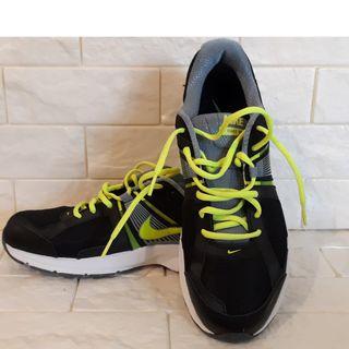 Nike Dart 10 Men's running shoes US11