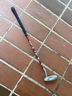 Children’s golf putter