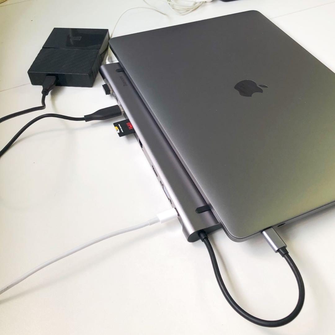 PROMO Laptop hub / docking station USB type C (Category: Cables & Adaptors) located in Singapore. Submitted by s5tech (Listing ID 1006994423, Image 3). Description: Brand new in stock (singapore) PROMO $88 High quality hub with multiple interfaces to serve your needs. Aluminium alloy and matt silver finish, Highlights ⚡️docking station style ⚡️ 10 interfaces ⚡️ compatible with mac/pc/ios/android ⚡️ 4K HDMI / VGA (extend mode) ⚡️USB 3.0 x3 ⚡️ TF/M