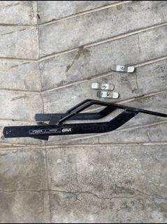 Givi Rack Spark 135