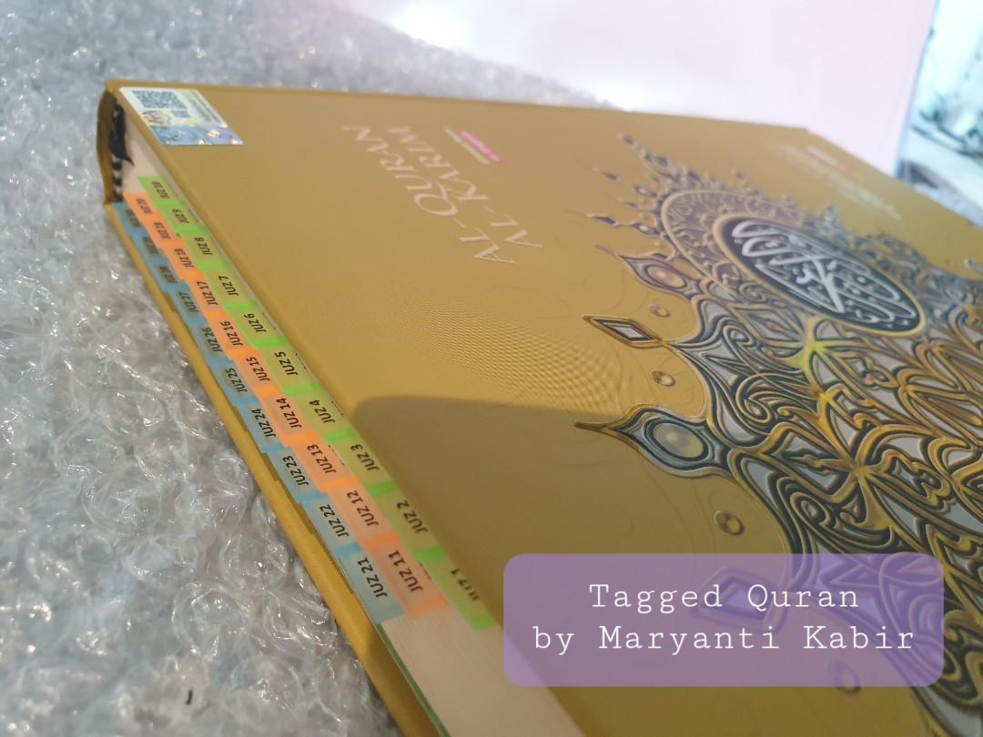 Quran with Malay Translation - B5 (Tagging option available) (Category: Storybooks) located in Singapore. Submitted by maryanti.suki (Listing ID 1120175937, Image 8). Description: - Size B5 (bigger than A5 but smaller than A4) - Translation in Malay only (no rumi) - Warna Biru & Merah Al-Quran Perkata Warna ini adalah sebuah metod atau Panduan Belajar Terjemahan Perkata dengan kaedah diberi warna pada setiap patah perkataan ayat-ayat al-Quran di 