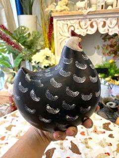 Offer -Unique barred black round chicken hen farmhouse