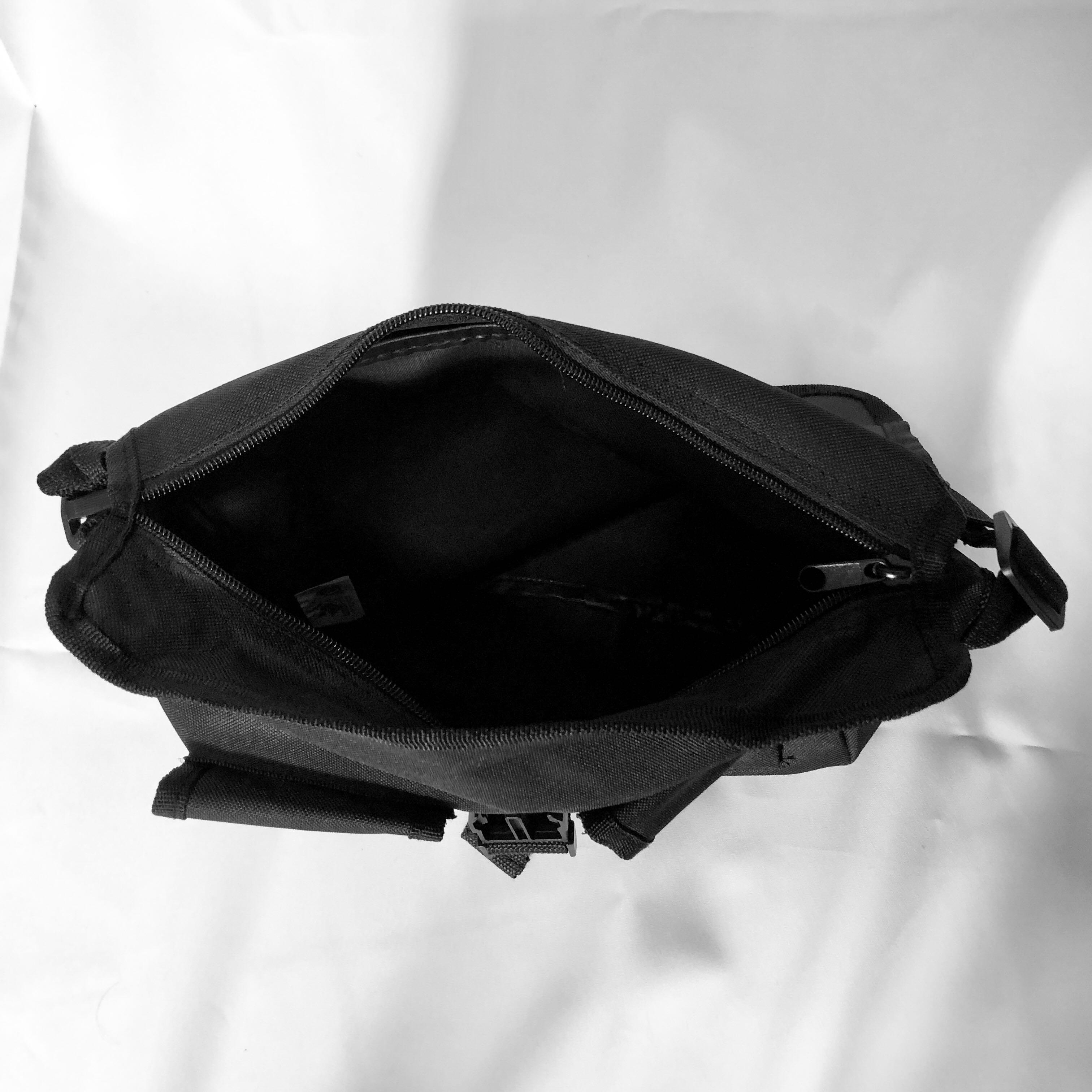 Double Pocket Army Black Sling Bag | Army Sling Bag | D&G Black Army Sling Bag | Black Sling Bag | Black Army Bag | Camp Bag | GL Bag (Category: Sling Bags) located in Singapore. Submitted by ecembroid (Listing ID 1069587294, Image 4). Description: Double Pocket Army Black Sling Bag | Army Sling Bag | D&G Black Army Sling Bag | Black Sling Bag | Black Army Bag | Camp Bag | GL Bag Colour: Black 1 Bag: $12 3 Bag and Above: $11 each .