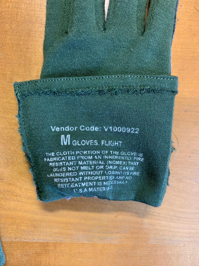 Nomex flight gloves (Category: Water Sports) located in Singapore. Submitted by 51sierra (Listing ID 1084523548, Image 3). Description: Nomex flight gloves/combat vehicle crewman gloves. Brand new and unused but no packaging. Nomex is an inherently flame-proof material and it will not melt or drip when exposed to flames. .