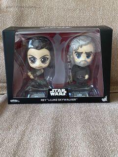 Hot Toys Cosbaby Star Wars Rey & Luke Skywalker