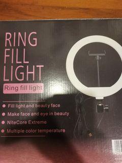 Ring fill light with tripod stand