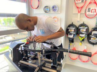 Professional Stringer for your Tennis Racket (Restringing Services)