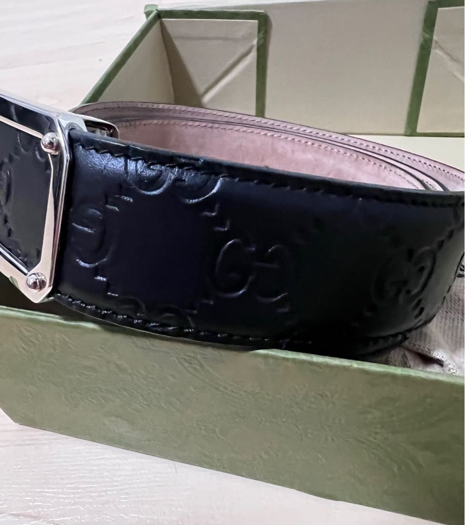 Gucci Signature Belt Formal Monogram 105cm (Category: Accessories) located in Singapore. Submitted by cgtjj (Listing ID 1203647880, Image 2). Description: Only used 3 times. Like new. Condition 9.5/10. Proof of purchase/ Receipt available. .