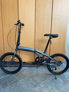 New Bolt Foldable Bike - used only once. Free delivery & bike seat
