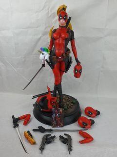 Custom Fan Art Marvel Comics Lady Deadpool Statue Limited Edition 13/40