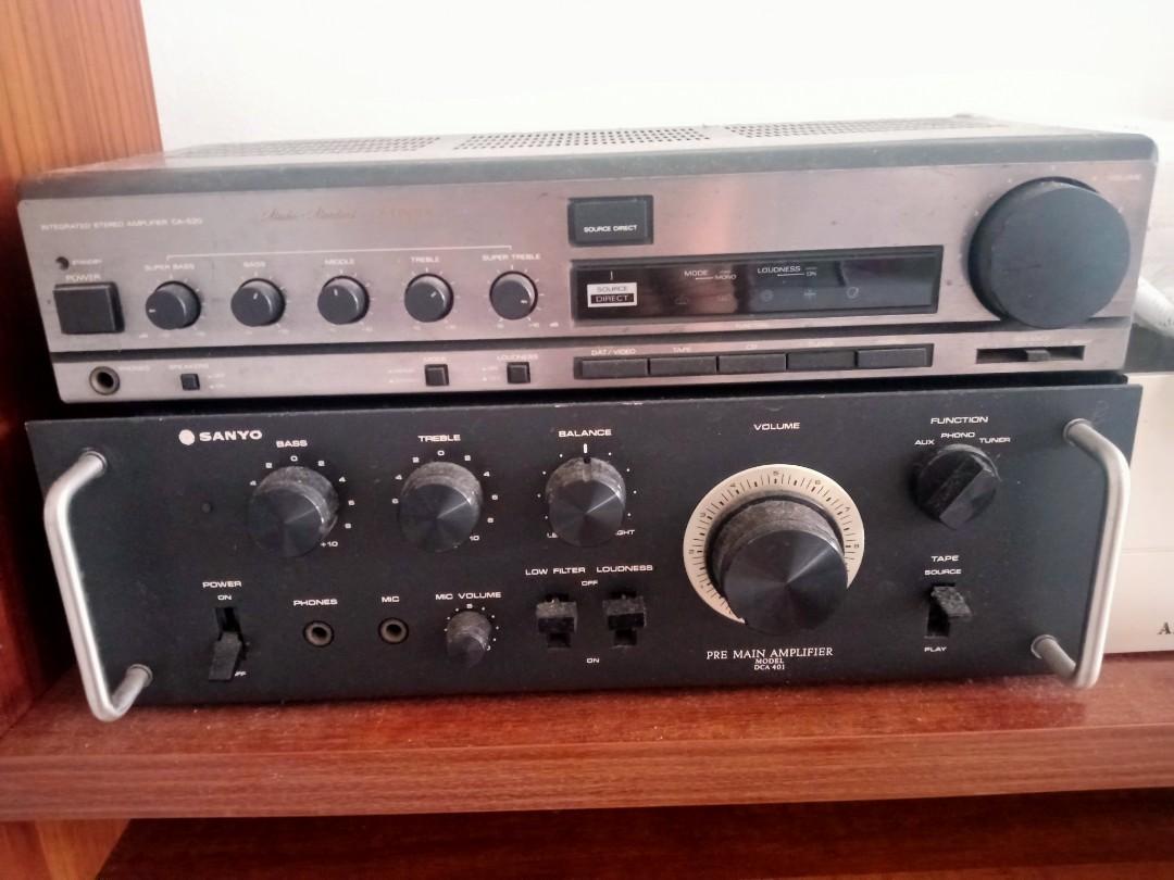 Amplifier (Category: Soundbars, Speakers & Amplifiers) located in Singapore. Submitted by wangchintee (Listing ID 1175202952, Image 1). Description: old school amplifier..