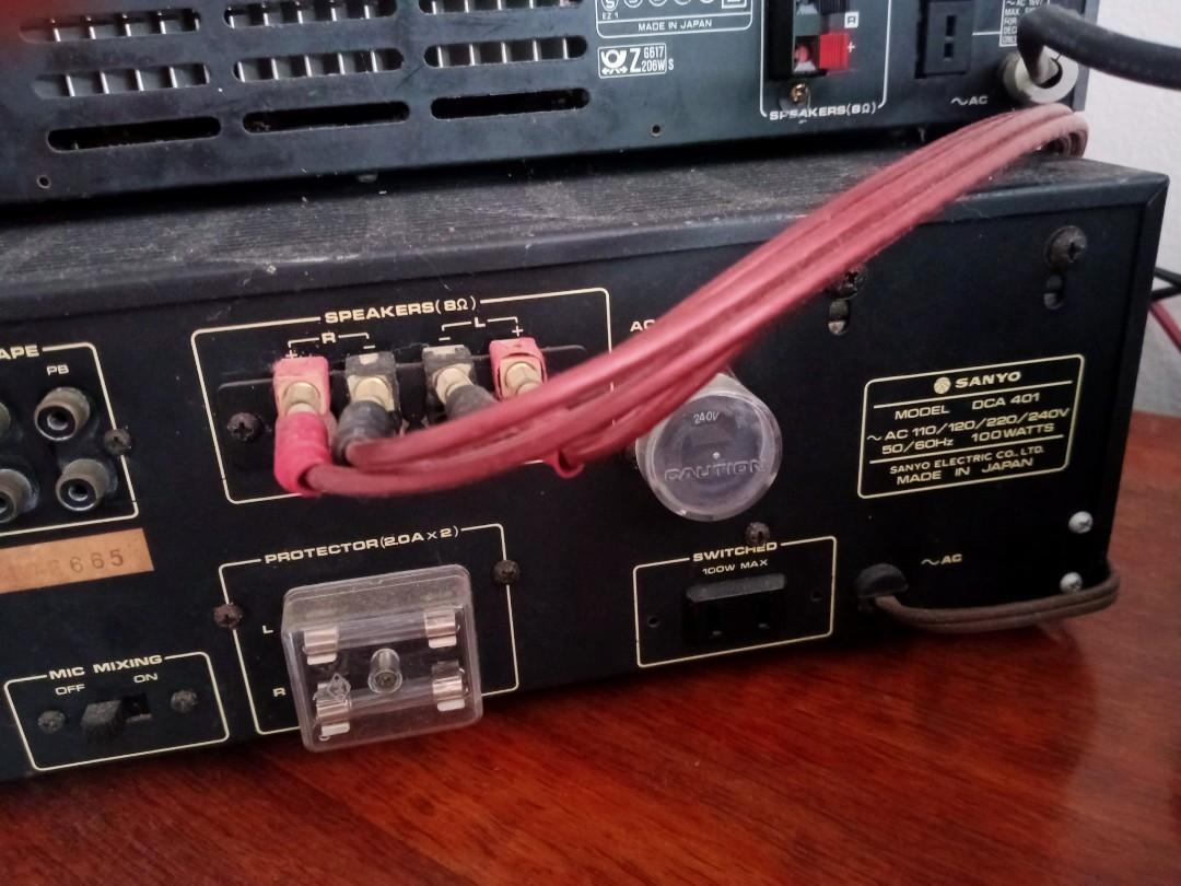 Amplifier (Category: Soundbars, Speakers & Amplifiers) located in Singapore. Submitted by wangchintee (Listing ID 1175202952, Image 2). Description: old school amplifier..