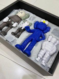 Selling BN KAWS Family colour