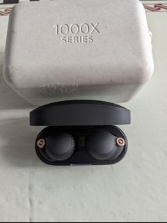 Sony WF1000XM4 (Used Once)