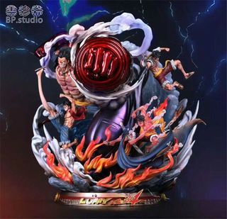 Monkey D. Luffy Statue