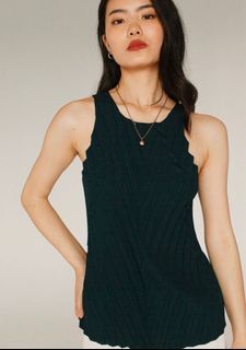 Gin Lee Yuvi top in Forest Green
