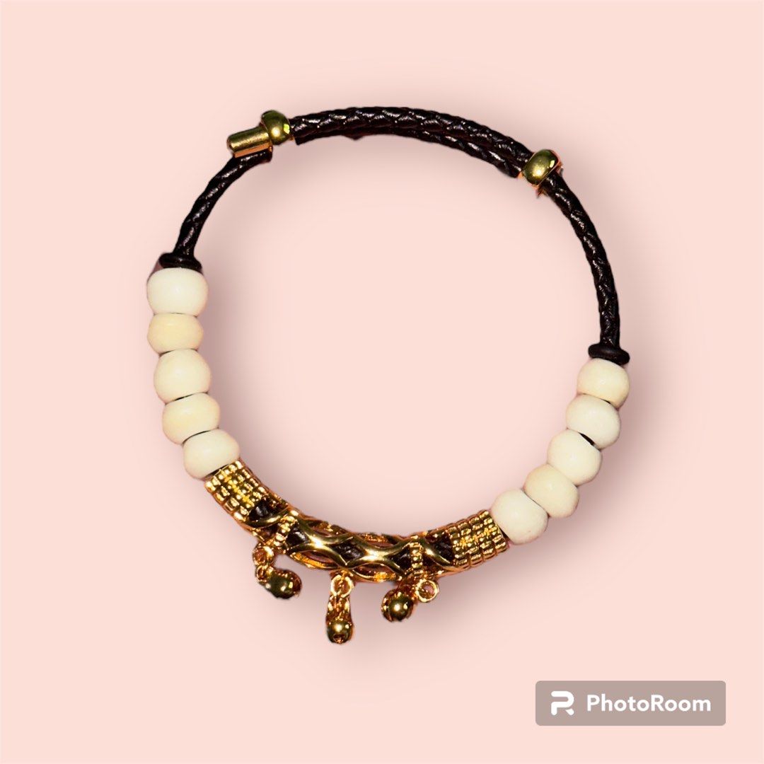 Tulang Duyung Bracelet (Category: Religious Items) located in Singapore. Submitted by dope06 (Listing ID 1263726967, Image 3). Description: Tulang Duyung Bracelet/Gelang $150 per bracelent.