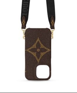 Authentic LV Louis Vuitton iPhone 13 Pro Bumper Case Black Color