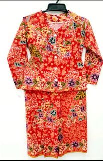 Malay Batik Ethnic Costumes for Boy & Girl / Baju Kurung for Hari Raya Racial Harmony Day