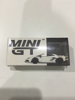 MINIGT #224 Lamborghini Aventador SVJ Roadster