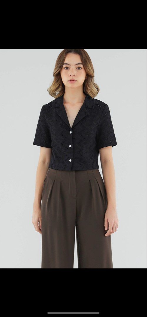TEM Docie Linen Broderie Shirt (Category: Blouses) located in Singapore. Submitted by strawberryf4rt (Listing ID 1234686897, Image 1). Description: Selling as it’s not my style anymore. Dm me for any inquiries. Mailing only! .