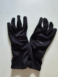 Gloves