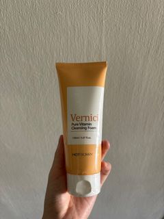HOTSORRY Pure Vitamin Cleansing Foam