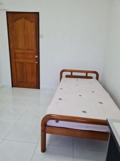 Ang Mo Kio 253  male room rental