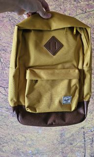 Herschel Backpack/Bag Arrowwood(yellow)/Tan synthetic leather heritage mid volume