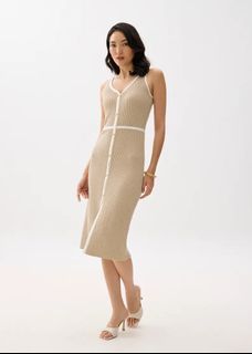 Love Bonito LB Contrast Knit V-neck Fitted Midi Dress