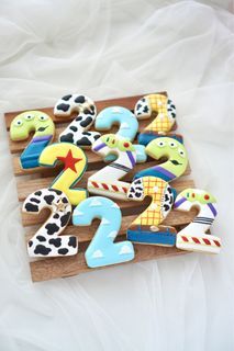 Custom Icing Cookies for Kids Birthday Party | Wedding Souvenirs, Hampers, Favours, Corporate Gift | Custom Cake Dry Cookie