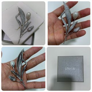 Chomel Brooch