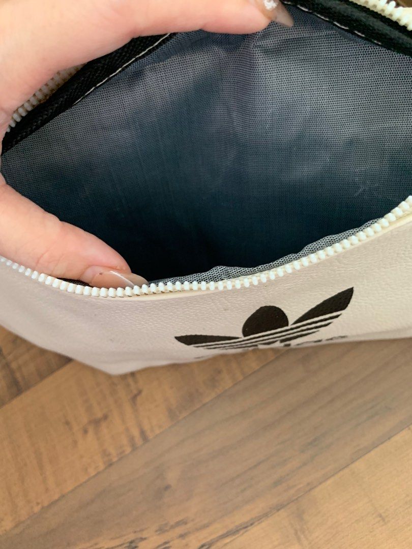 Adidas Casual Wallet Shoulder Sling Crossbody Chest Waist Bag (Category: Cross-body Bags) located in Singapore. Submitted by buysellcloset (Listing ID 1334982654, Image 4). Description: Adidas Casual Wallet Shoulder Sling Crossbody Chest Waist Bag Brand new in packaging Price for 1.