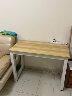 Wooden minimalist study table