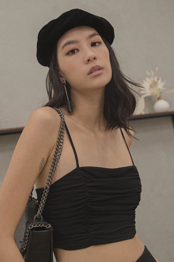 YHF Young Hungry Free Darling Ruched Top in Black XS (Category: Other Tops) located in Singapore. Submitted by shervonee (Listing ID 1339661892, Image 1). Description: RTP $33.80.