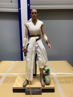 Hot toys MMS559 Star Wars The Rise of the Skywalker - Rey & D-O
