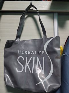 Herbalife Skin Bag
