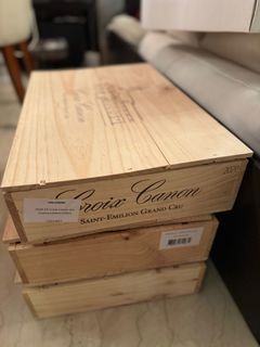 Wooden wine crates