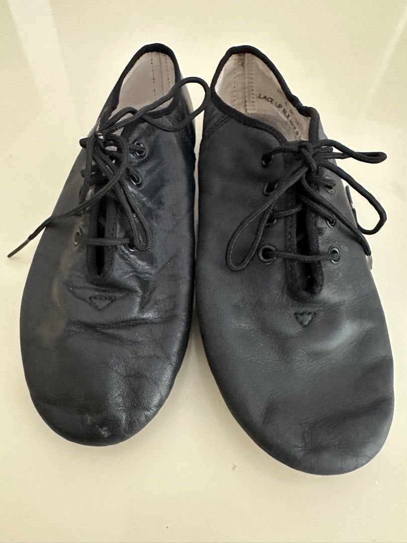 Jazz Shoes from Sonata (Category: Flats) located in Singapore. Submitted by pirahna (Listing ID 1284414548, Image 3). Description: Jazz Shoes Leather upper Size: 3.5 H3.