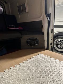 Hiace sounds system installation (mobile service)
