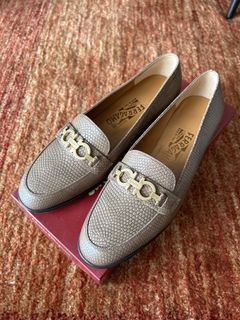 Ferragamo women loafers