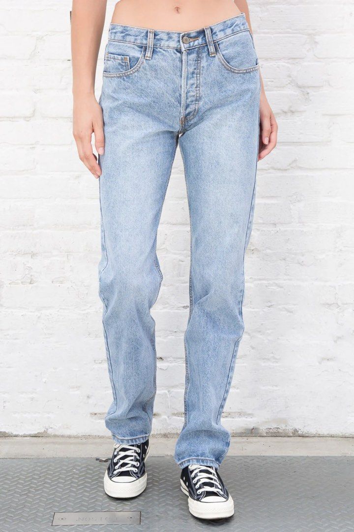 brandy melville addison jeans john galt low waisted straight leg pants relaxed fit light wash mid rise women girls gifts presents lf iso usa uk cute basic blue navy rosa feanne ariana talia livia priscilla tatum cargo (Category: Jeans & Leggings) located in Singapore. Submitted by bbgbubz (Listing ID 1299246387, Image 2). Description: brand new with tags cheapest on carousell 🩵 tagged size m no flaws super a cute pair of straight leg jeans! basi