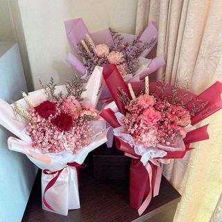 Preserved Flower Bouquet/ Mother’s Day Bouquet/ Carnation Bouquet/ Rose Bouquet