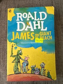 Roald Dahl - James and the giant peach