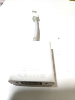 Apple Mini Display Port to VGA